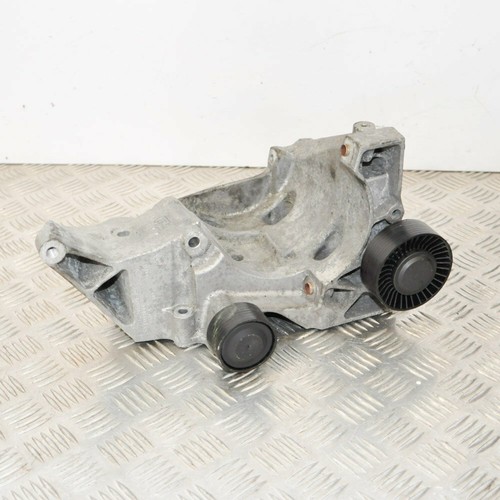 BMW 1 E87 Lichtmaschinenhalter 7802639 2.0D 120KW 2008