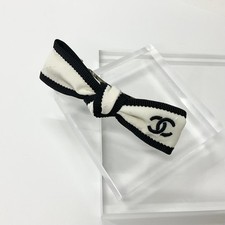 CHANEL Coco Mark CC Ribbon Barrette Hair Clip Black Cream White Silver 24P W/Box