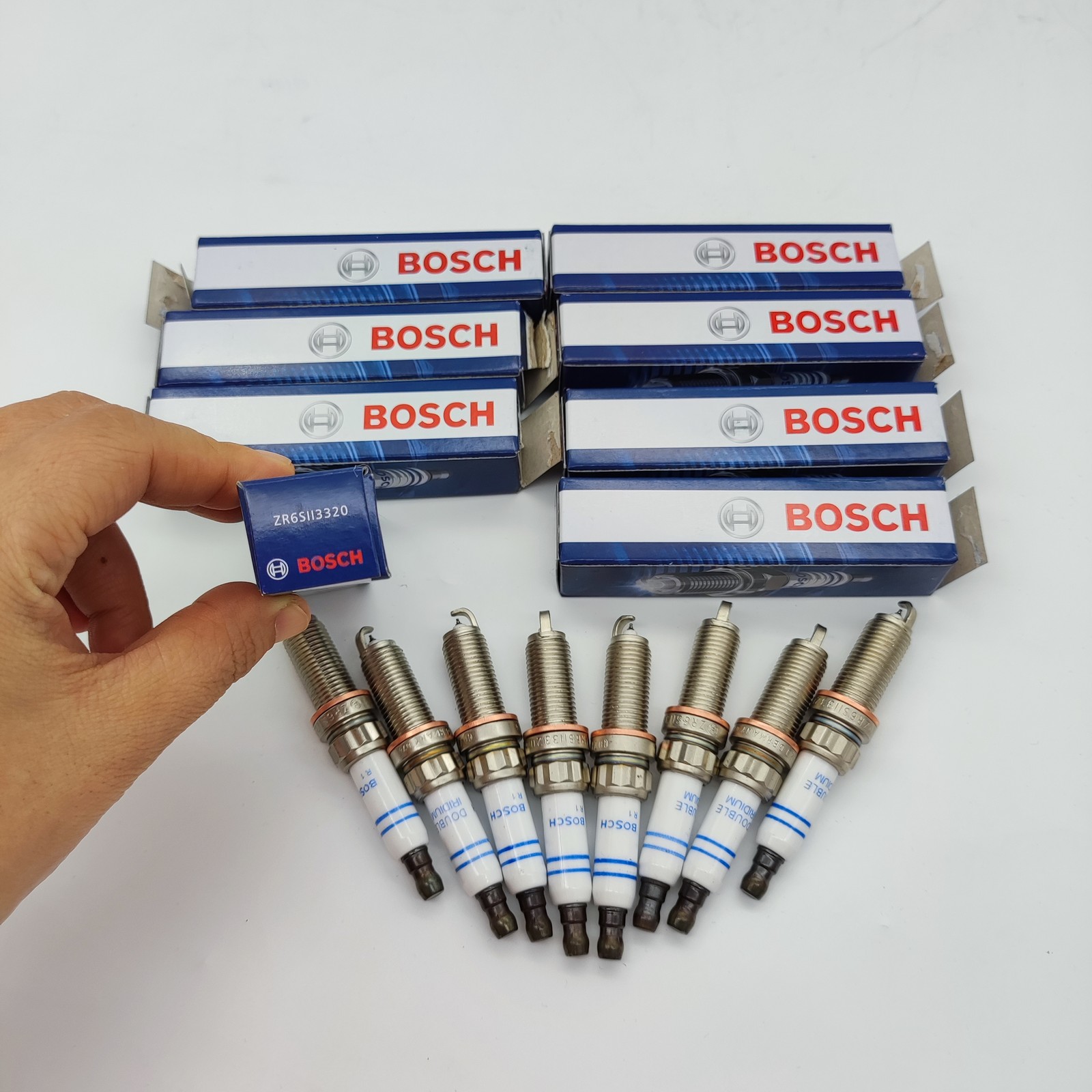 8Pcs ZR6SII3320 Spark Plugs For Mercedes Benz SL550 G63 GLE350 S550 A0041598103