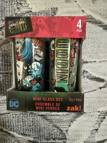 Zak! Designs DC Comics Harley Quinn and Joker mini shot glass set.