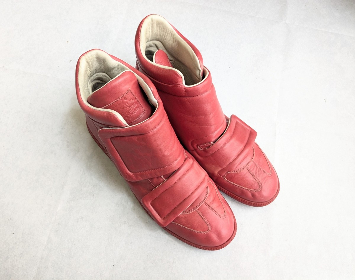 靴 maison margiela clinic hi sneaker Maison Margiela Clinic Red Men 11 44 Leather High Top Sneaker