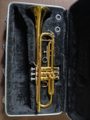 Bundy Student Trumpet with Case - NO MOUTHPIECE - Used Trumpet - Key Of Bb