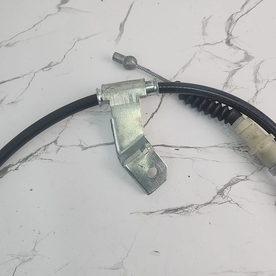 Cable de embrague de transmisión manual ATP Y780 para Ford Mustang 1996-2004 XR3Z7535CA Foto 3 de 4