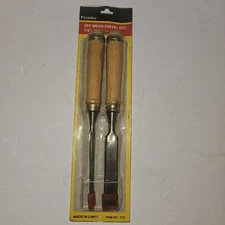 Vintage Premier 2 Piece Wood Chisel Set New Old Stock