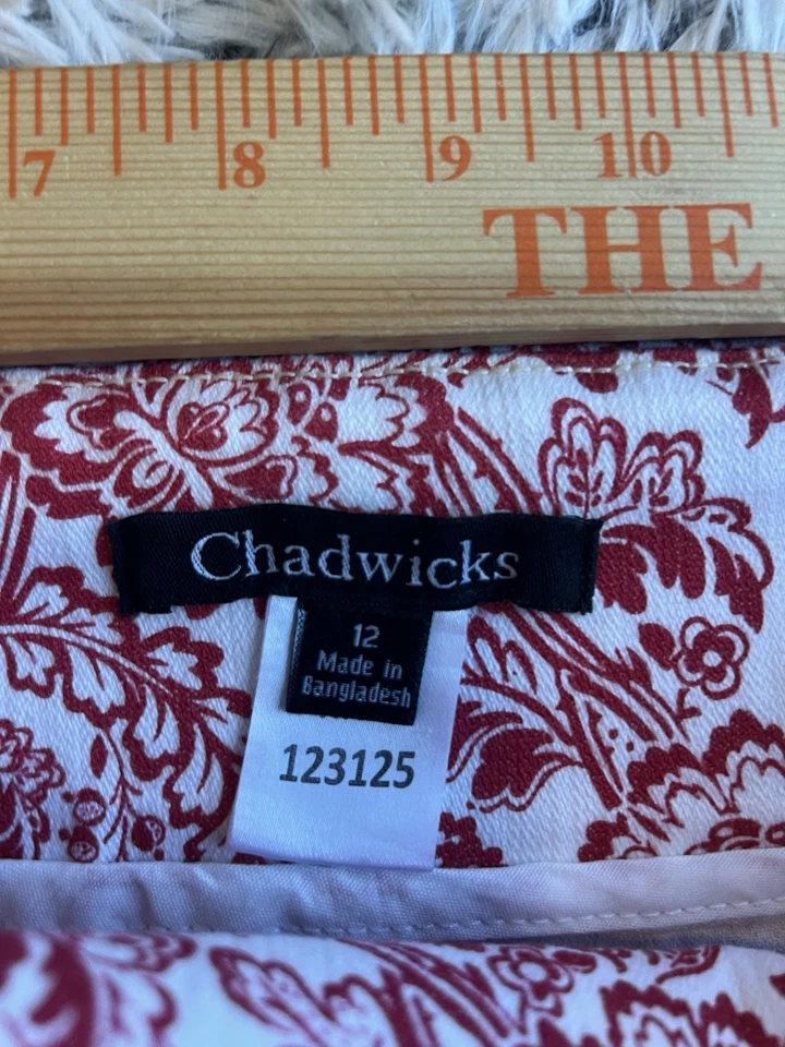 Falda lápiz elástica para mujer Chadwicks talla 12 roja y blanca con división en la espalda Foto 3 de 4