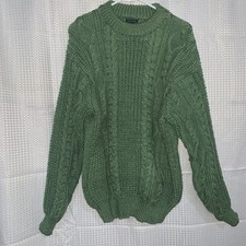 WILD FABLE dark green cable knit long sleeved sweater SMALL