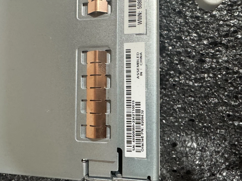 Oracle 8208432 12GBPS SAS I/O controller for DE3-24C storage tray - Image 2 of 4