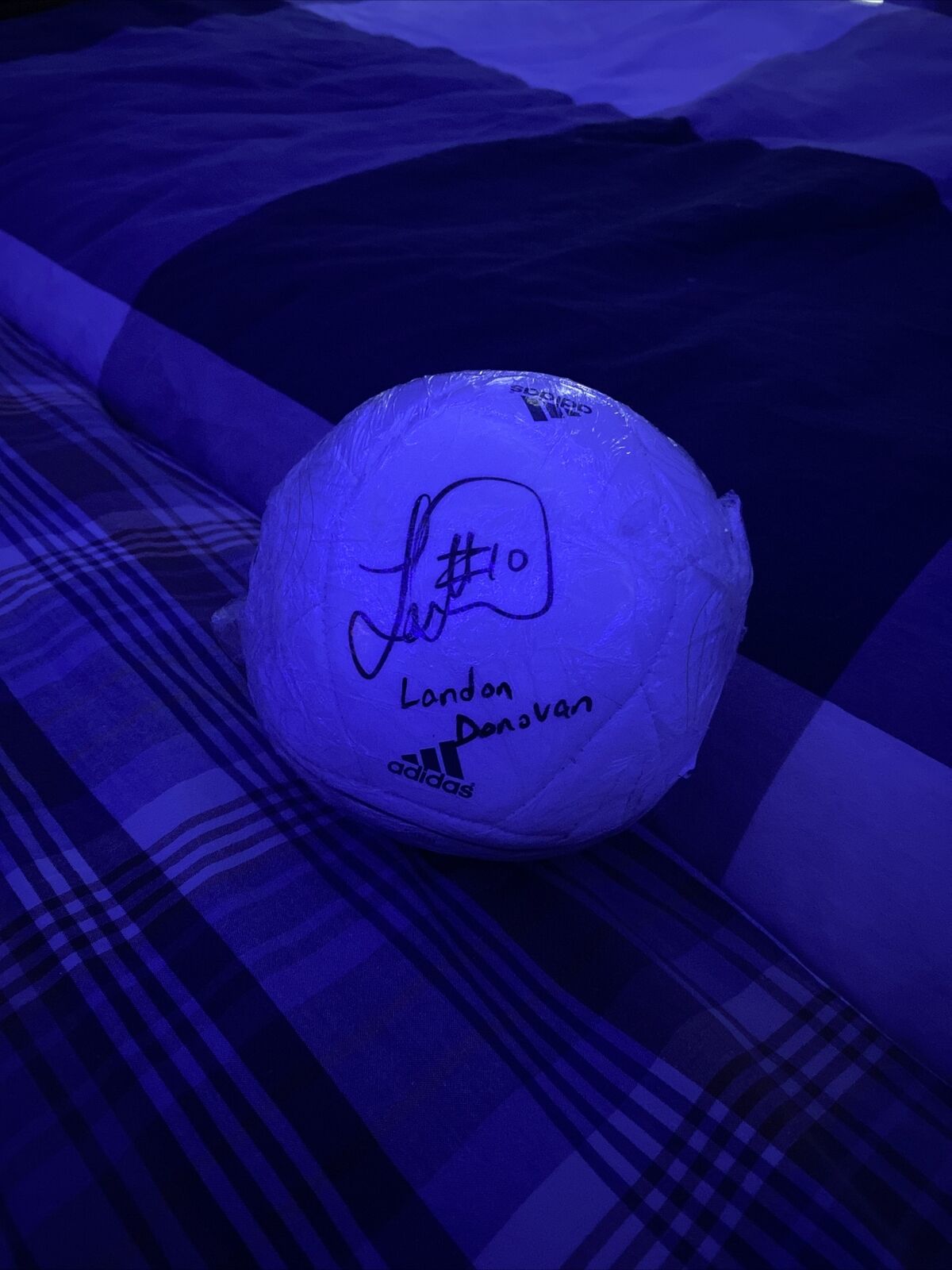 Landon Donovan Signed Autographed Soccer Ball Tropheo Size 5 Gal