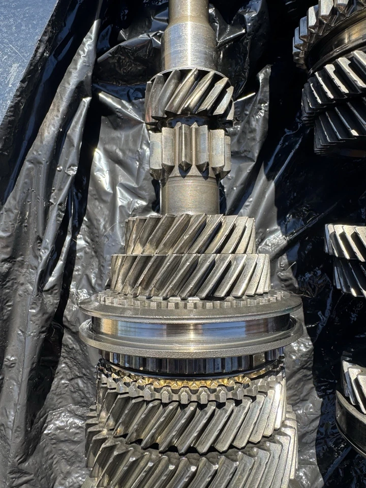 04-08 讴歌 TSX K24A2 ASU5 变速箱齿轮组原始设备制造商齿轮和同步扣 6 速 — 第 3/4 张图片