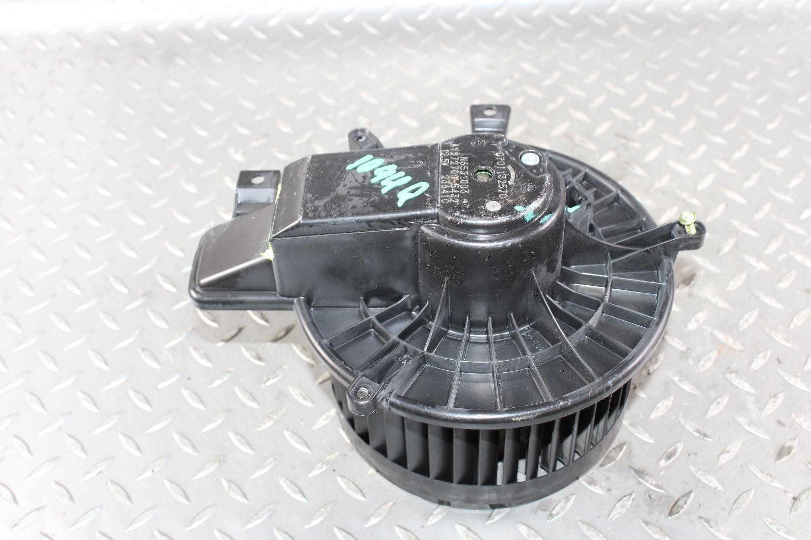 Maserati Ghibli 2014-2020 Fan assembly