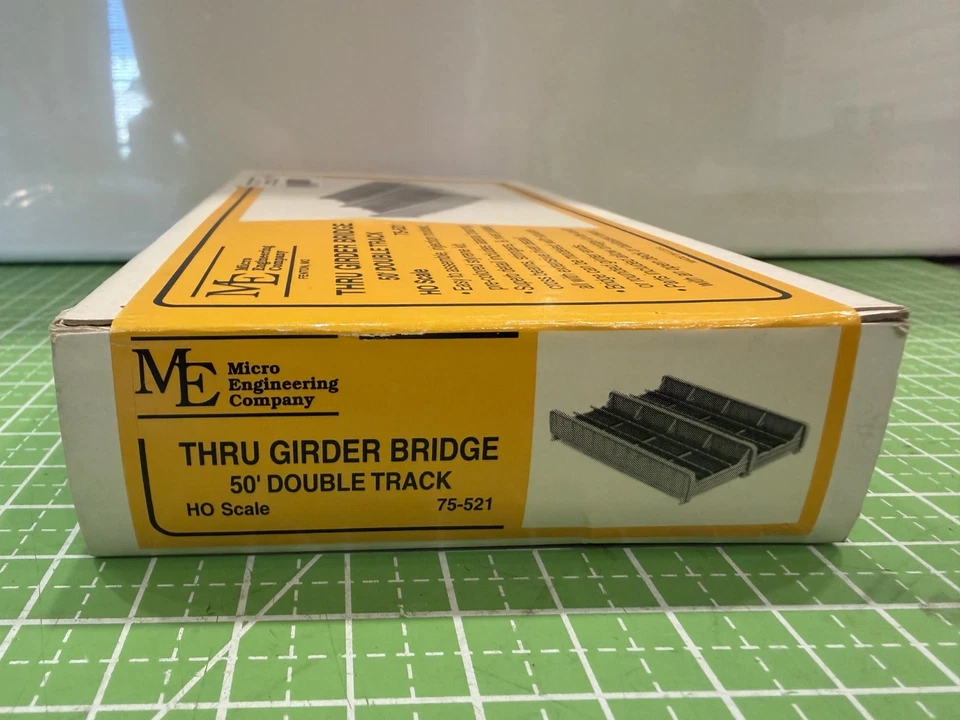 Micro Engineering Company H.O. Scale 75-521 Thru Girder Bridge 50' Double Track - Image 3 of 4