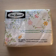 Vintage flat Sheet Full Lady Pepperell Floral Stitchery Boho Country Muslin 1970