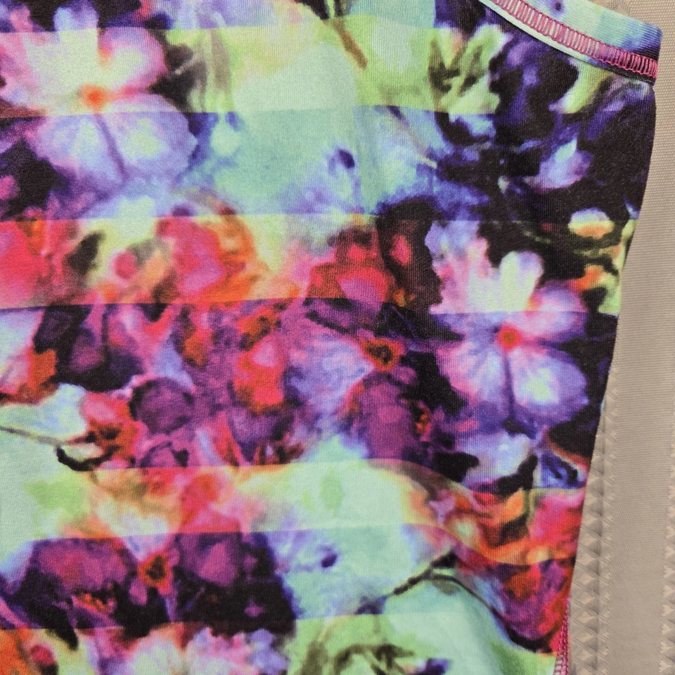 Camiseta sin mangas atlética Athleta para mujer floral colorida púrpura elástica espalda deportiva talla M Foto 4 de 4