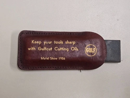 VINTAGE 1956 GULF OIL SHARPENING STONE w/ LEATHER SHEATH w/NR! L@@K!