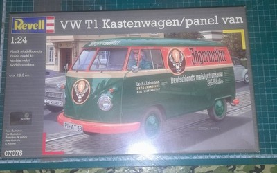 REVELL 1:24 VW T1 Kastenwagen/panel van  Modellbausatz In OVP