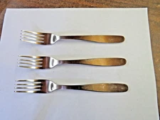Cambridge Stainless Flatware Oxford (Satin) Pattern 3 Salad  Forks 7 1/4"