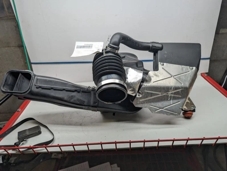 Limpiador de aire compatible con BMW 740i 752180 16-21 Foto 2 de 4