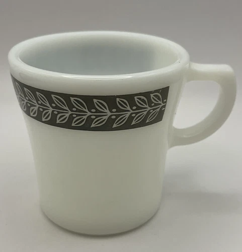 VTG Leaf Pattern Anchor Hocking Fire King 350 Coffee Cup Mug 912 Milk Glass