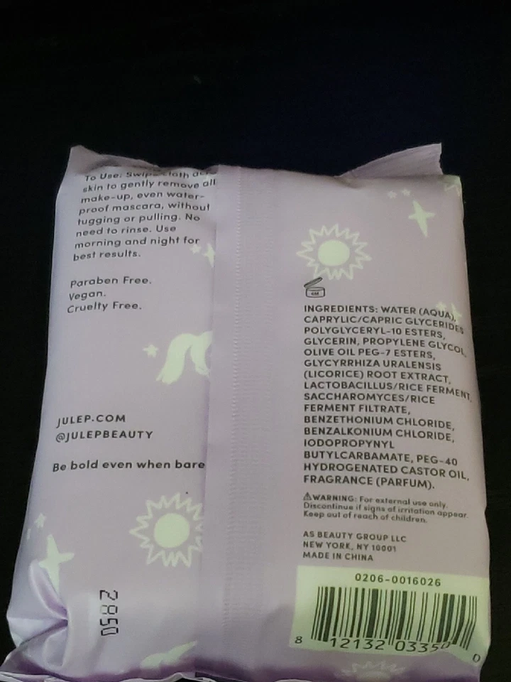 JULEP  Love Your Bare Face Brightening Cleansing Cloths 30 Towelettes Wipes - Image 3 of 4