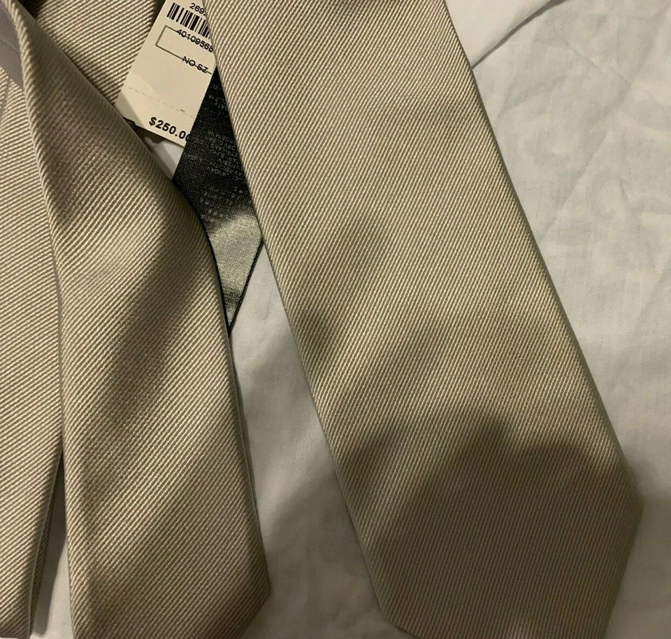 Corbata BRIONI hecha en Italia tejido cuello seda Foto 3 de 4