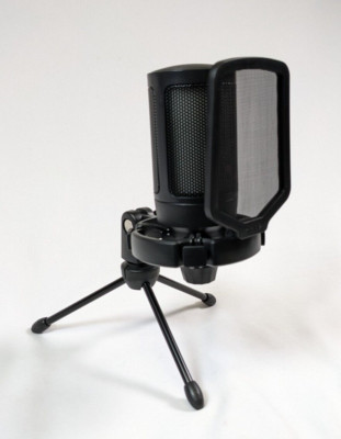 FIFINE AmpliGame A6V RGB USB Microphone, Black