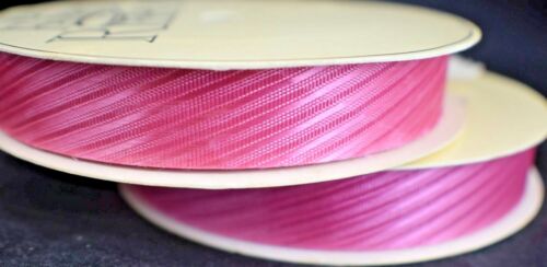 VTG WFR Fabric Satin Ribbon Hot Pink Belair Design 8050 25 Yards 5/8 Wide - Picture 2 of 3