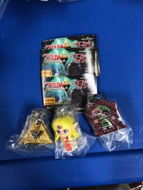 Bandai Legend of Zelda A Link Between Worlds Keychain Figure Set Gashapon