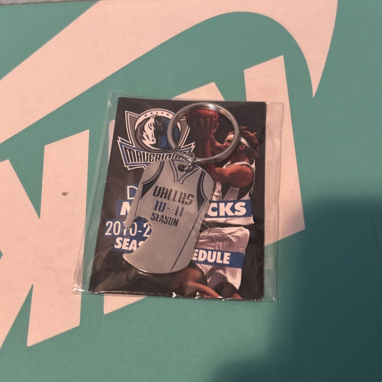 2010-11 + 2012 DALLAS MAVERICKS BOTTLE OPENER KEY CHAIN +SCHEDULE + 2011 CHAMPS