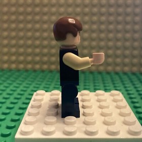LEGO Star Wars Han Solo Minifigure Dark Blue Legs Vest with Pockets 75052 sw0539