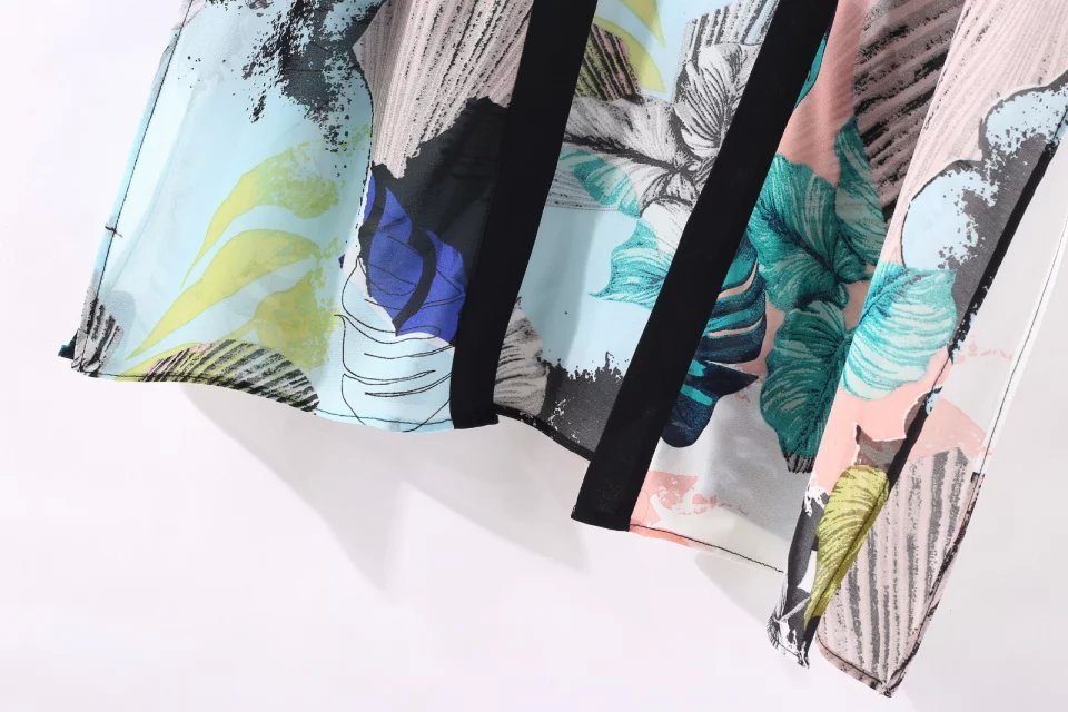 Kimono Caftan Imprimé Floral – Bleu Et Noir – Plage – Festival – Taille Unique – Neuf