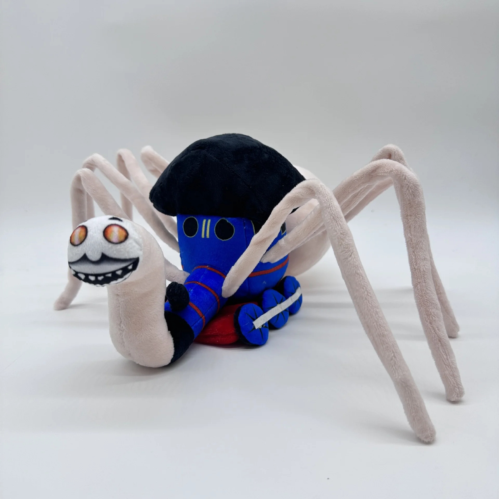 Foto 10 di 15