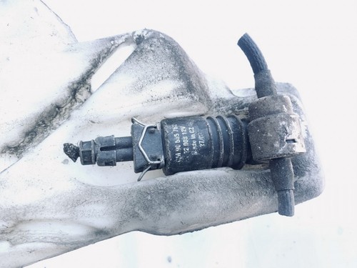 90585762 Waschwasserpumpe, Scheibenreinigung  Opel Zafira DE1107585-01