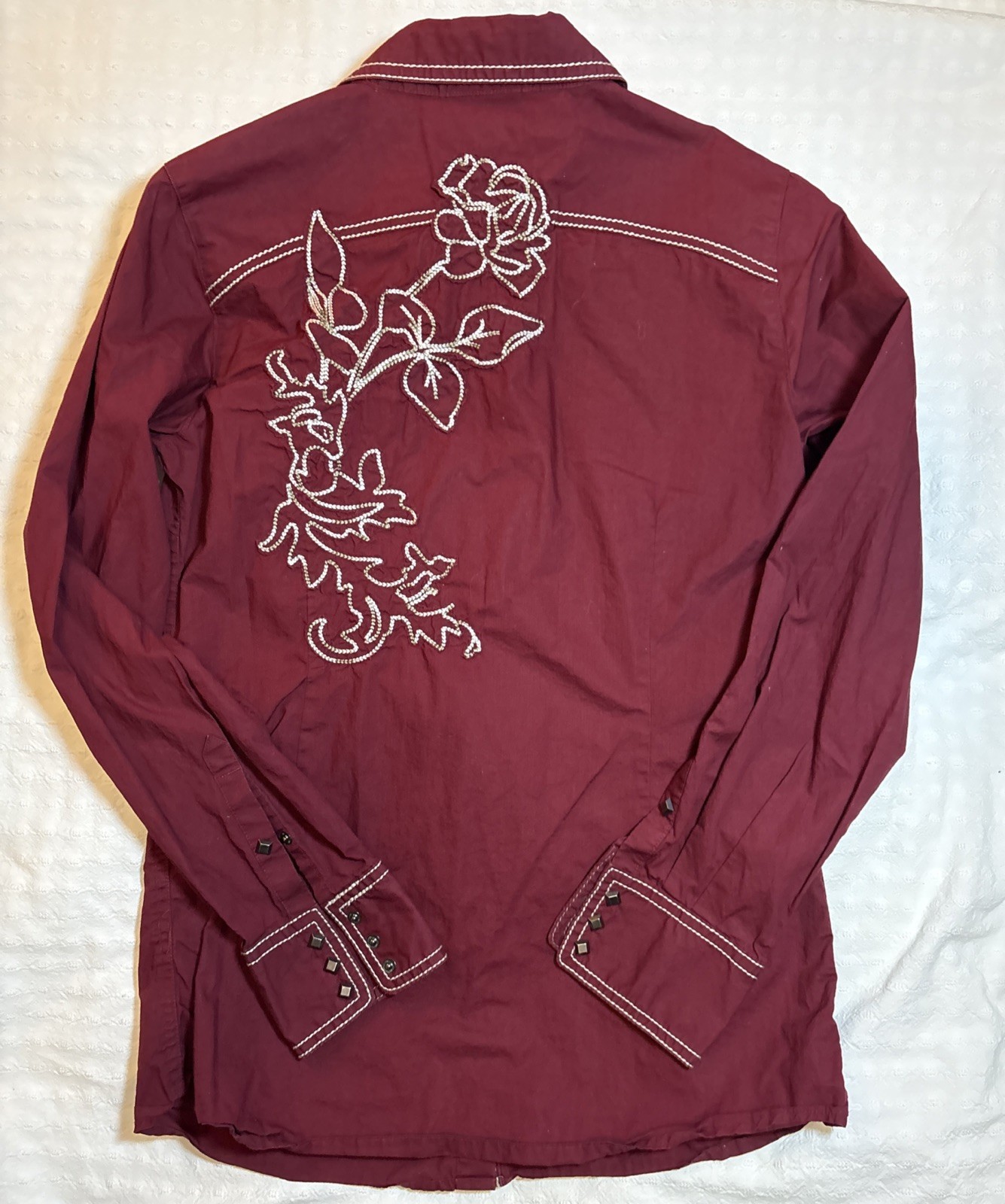 EUC ARIAT Fitted Snap Button Front Embroidered Fl… - image 1