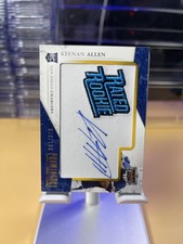 2013 Panini Prominence Football Cards 11