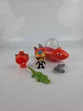Octonauts Gup-B Orange Tiger Shark Submarine 2010 and Kwazii Figure