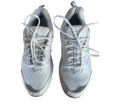 Nike Womens View III 454122-140 White Casual Walking Comfort Sneakers Size 8.5