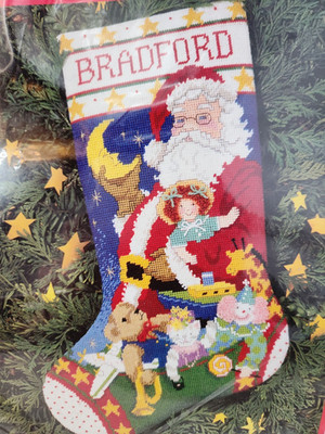 Dimensions 9094 CHRISTMAS EVE SANTA Needlepoint Stocking Kit ~ Sealed