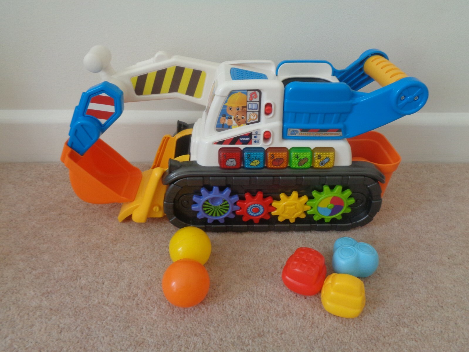 vtech baby scoop and play excavator