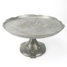 Kayserzinn Jugendstil Tafelaufsatz 4147 Muscheln Rocaillen Levkojen Centerpiece