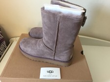 classic short zip bootie ugg