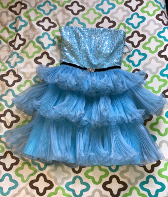Pretty Me Sky Blue Triple Layered Ribbed Sequins Prom Dress By Moonlight  Size 2 | eBay