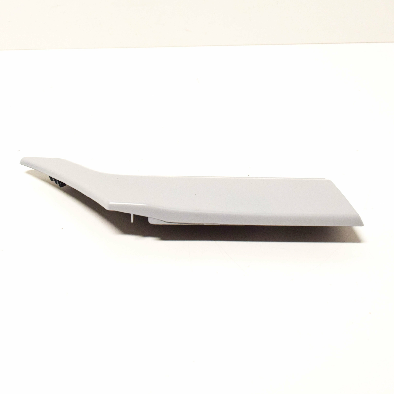 MB VITO W639 Rear Right Bottom Side Panel Strip A63969028629999