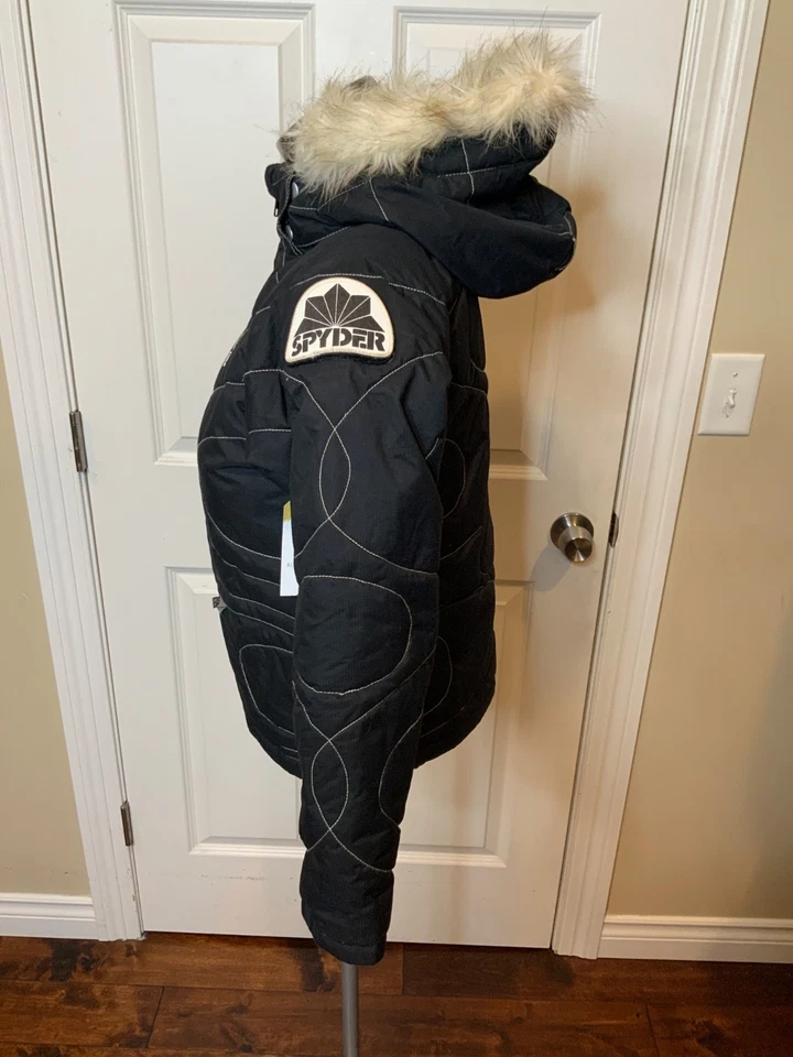 Chaqueta de esquí con capucha de piel sintética negra Spyder, talla 10 Foto 3 de 4