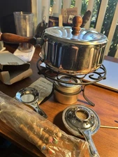 Vintage fondue pot full set