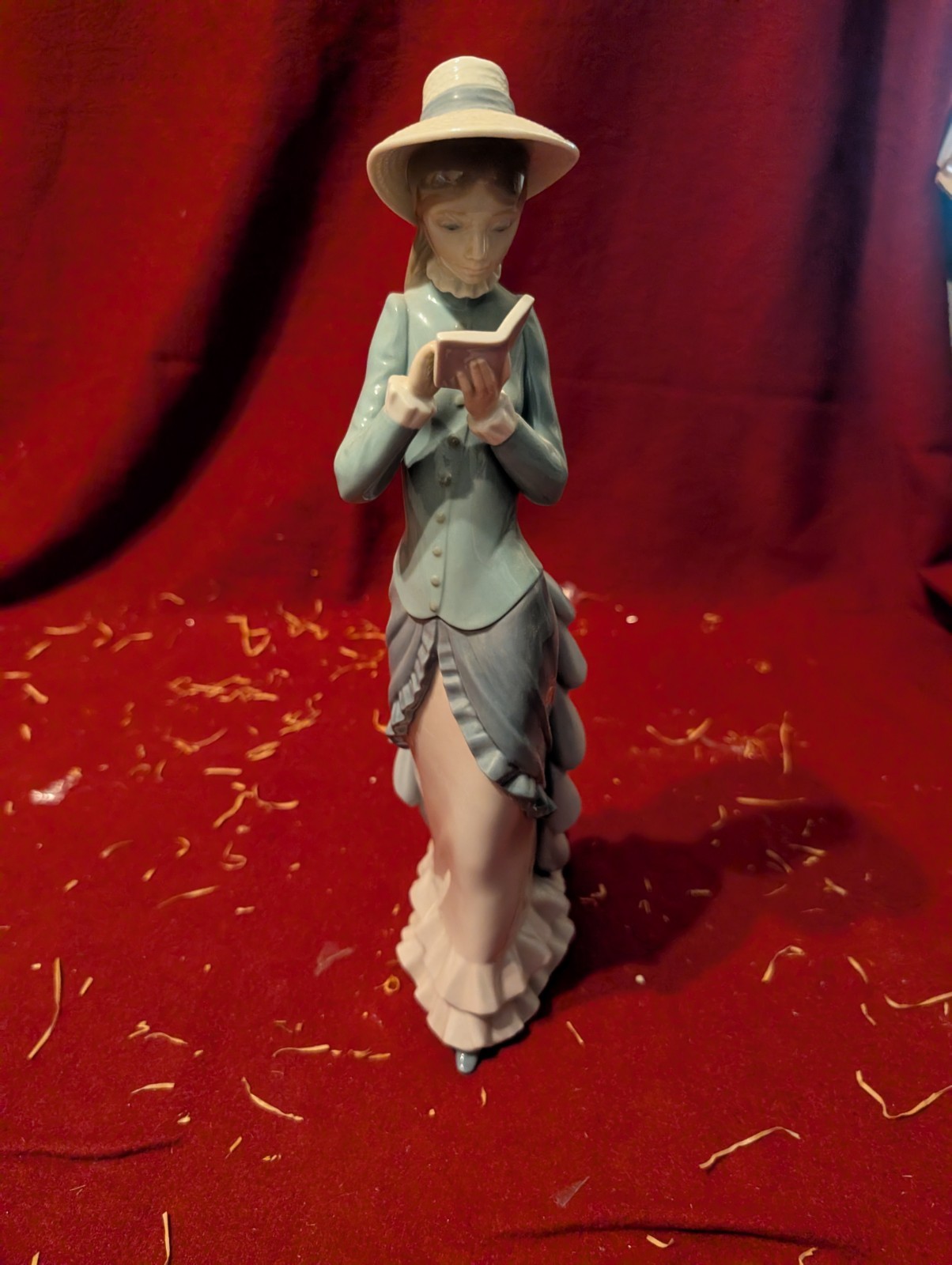 Retired Lladro 14.5"  Figurine Girl Walking and Reading Porcelain Figurine #5000