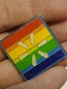 [PIN] Walmart Gay Pride Associate Lapel Pin LGBQT+ Rainbow Wal-Mart Pin
