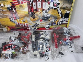 LEGO 2520 Ninjago Battle Arena 14 Weapons Dragon   New Sealed Bags --IN OPEN BOX