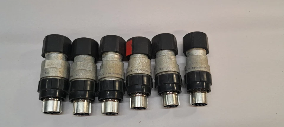 lote de 6 enchufes eléctricos Amphenol C10-730513-Z3S usados Foto 2 de 4