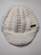 Screamer Women's Ivory Chunky Knit Hat Beanie Cap Snow Ski Outdoor ZZ