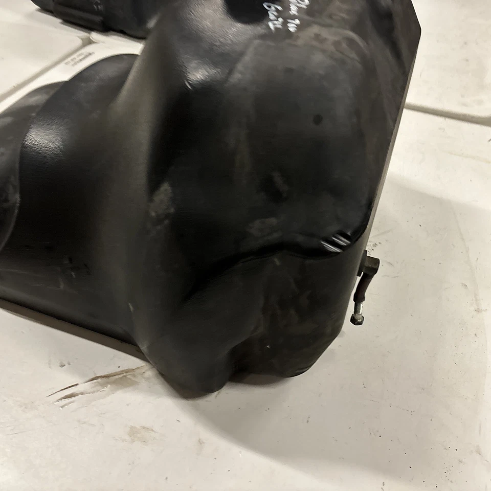 2000 Polaris Rmk 600 700  Gas Fuel Tank Gen ll Snowmobile Good. - Изображение 4 из 4